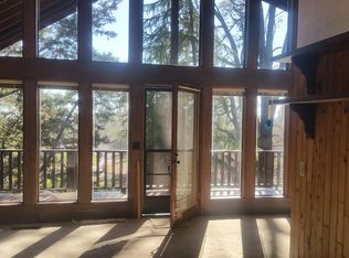 20078 Vernita Dr, Redding, CA 96003