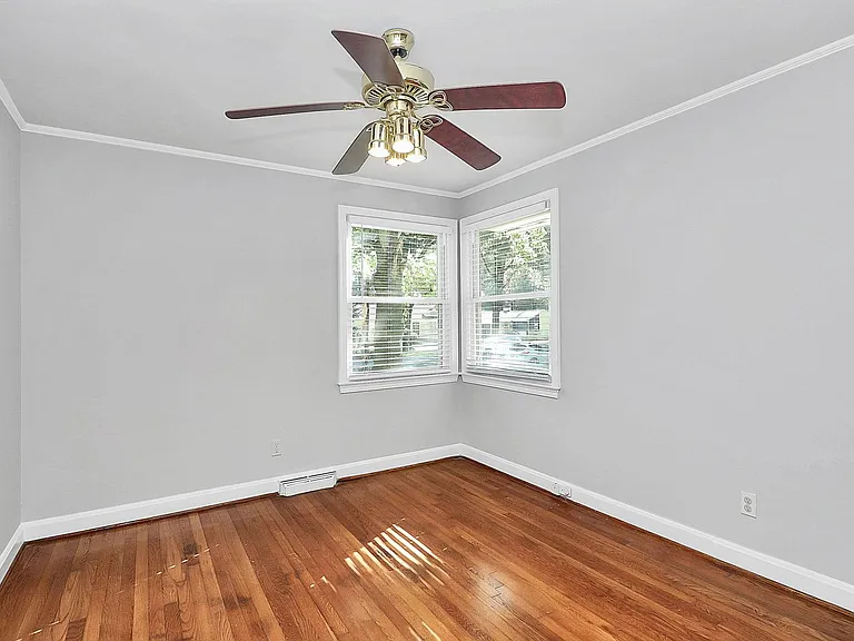 228 Seneca Pl — Photo 24