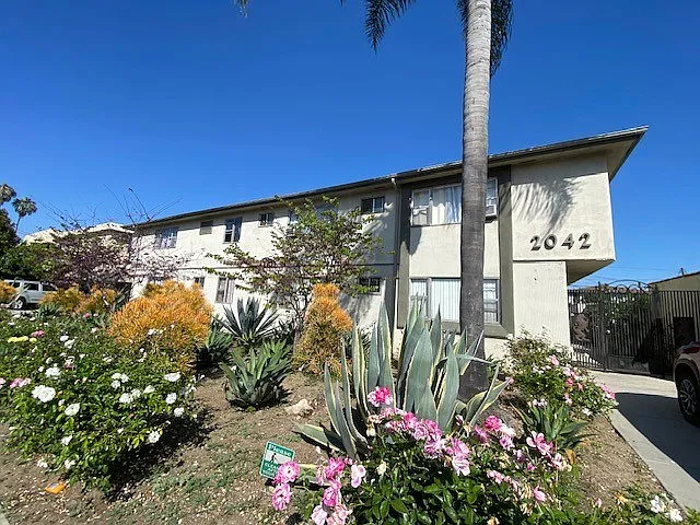 Building Photo - 2042 S. Holt Ave.