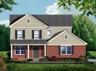 29839 Bradford Dr, New Hudson, MI 48165