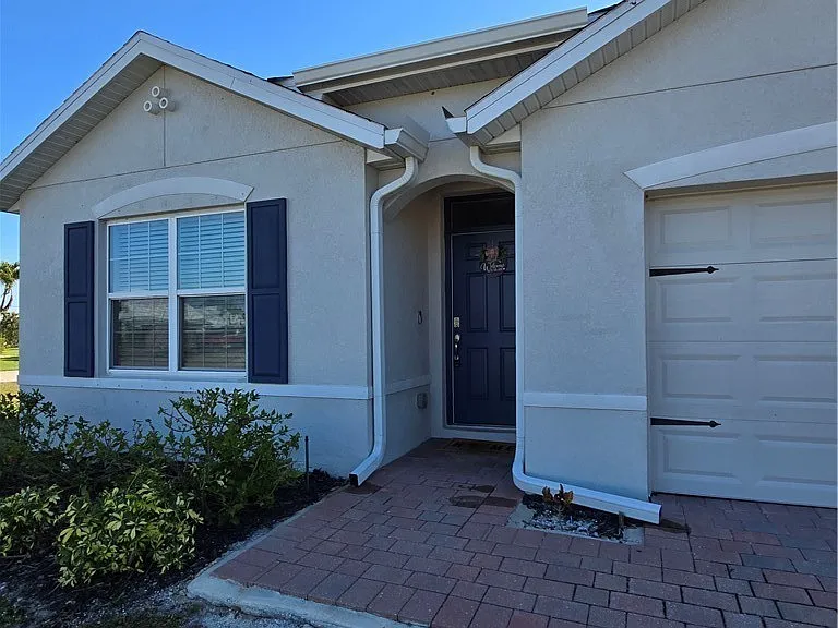 4325 SW 7th Ave — Photo 4