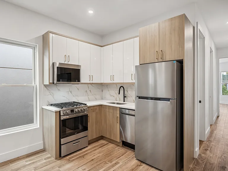 377 Rutland Rd #2R — Photo 6