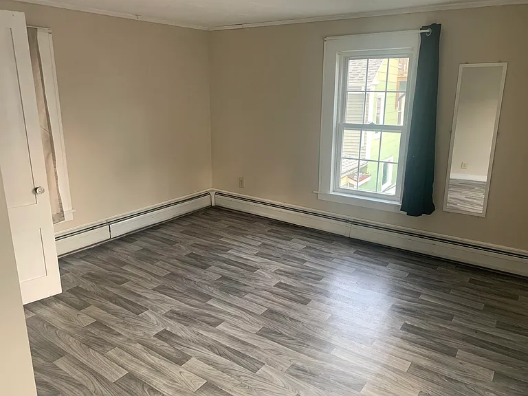 36 Union St — Photo 2