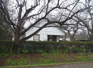 2007 Old Dallas Rd, Waco, TX 76705