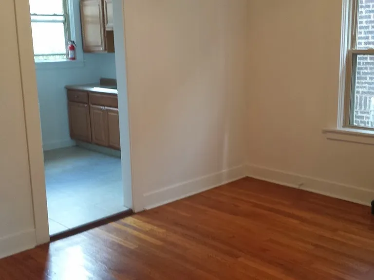 5923 Douglas St — Photo 6