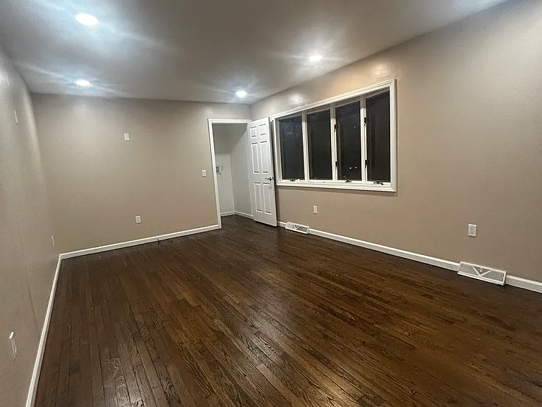 108 Spruce St #1 — Photo 12
