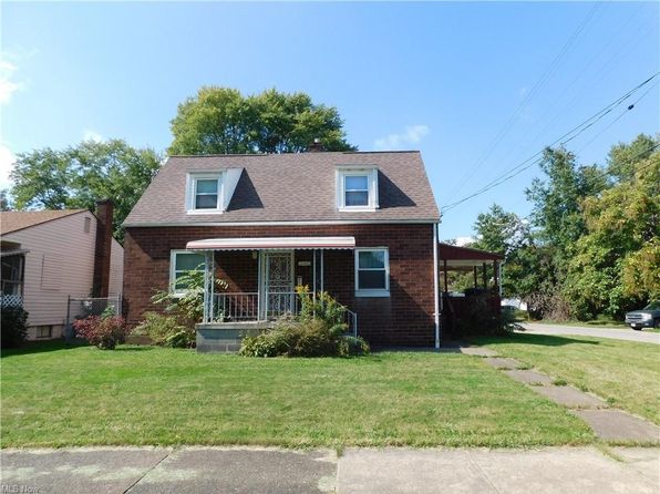 1504 Oak Knoll Ave SE