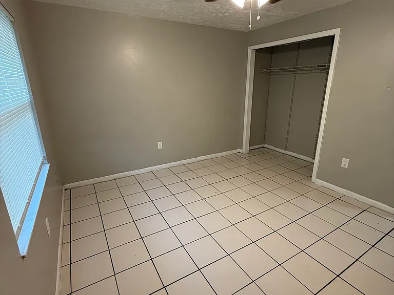 1200 E Bougainvillea Ave #B — Photo 12