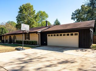 1801 Troy Cir, Benton, AR 72019