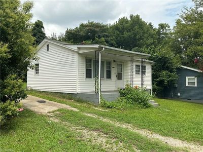3007 & 3009 Central Ave, High Pt, NC, 27260