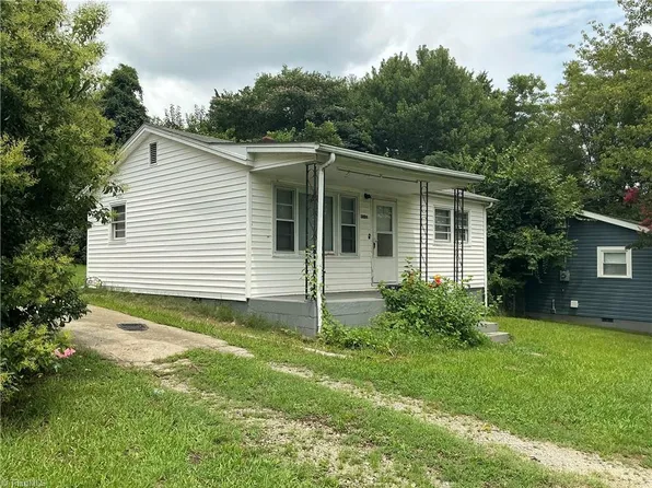 3007 & 3009 Central Ave, High Pt, NC 27260