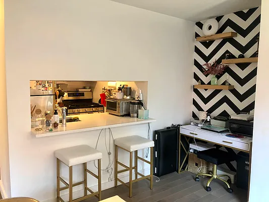 Rented by Tabak Real Estate | media 20