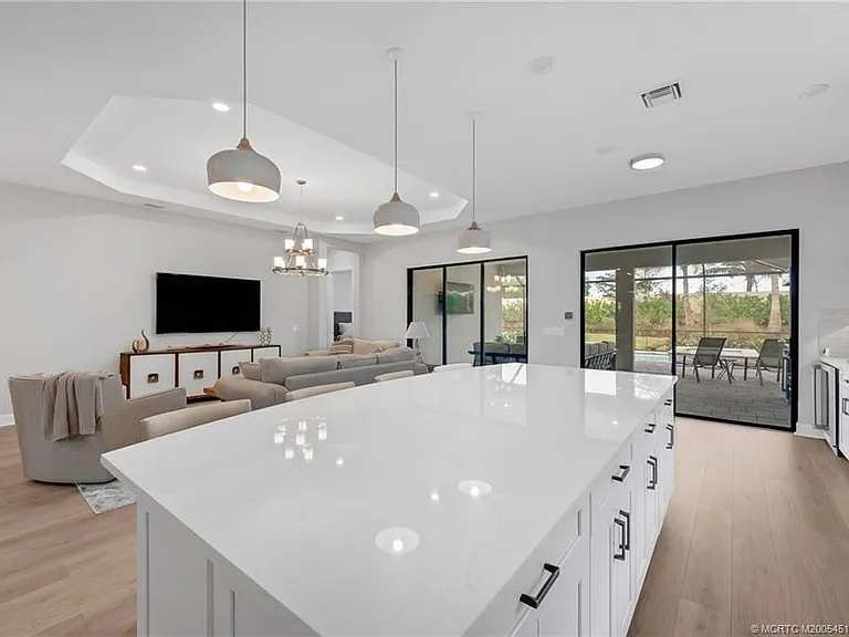 15111 Pescara St — Photo 12