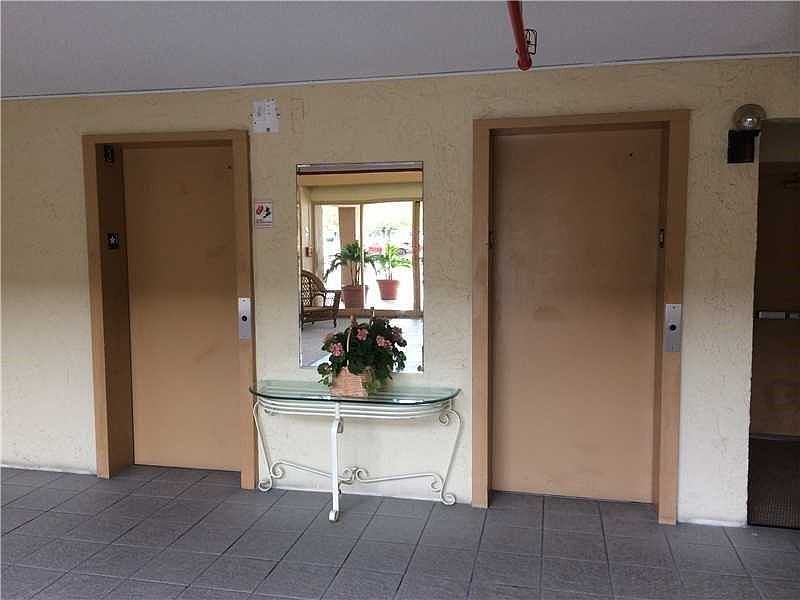 2nd image of 14850 Naranja Lakes Blvd #B3-p