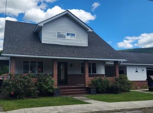 300 Church St, Hyndman, PA 15545