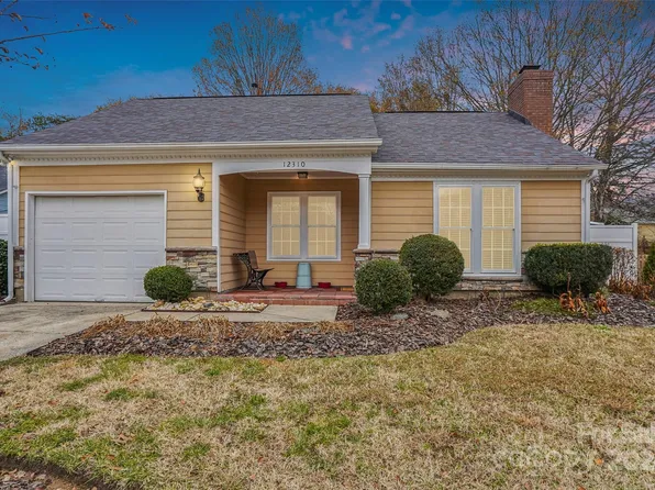 12310 Delcorte Ln, Pineville, NC 28134