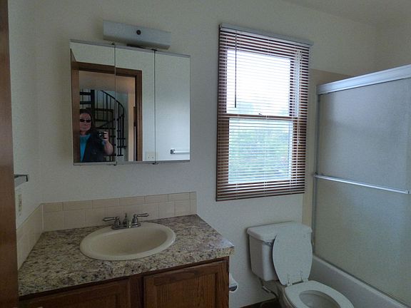 4th image of 221 Gay St APT D