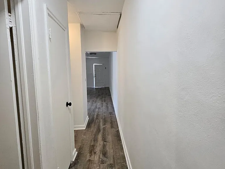1732 SW 21st Ter — Photo 7