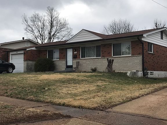 2nd image of 2050 Shirley Dr