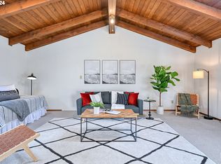 18394 SW Saddlebrook Ct, Beaverton, OR 97003