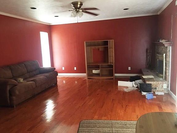 5th image of 1842 Castille Dr