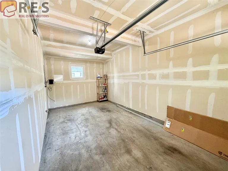 5566 W 11th Pl — Photo 19