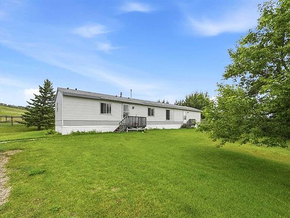 4th image of 35219 W Range Road 242