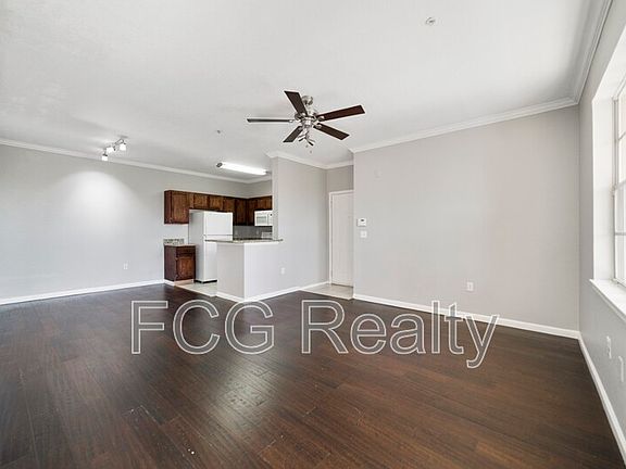 4th image of 2624 Robert Trent Jones Dr APT 634