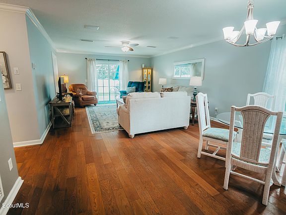 5th image of 19 Shell Pointe Ct