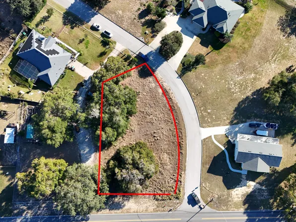 8 E Collins St, Umatilla, FL 32784