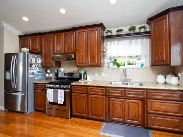 1205 Cypress St Space 17, San Dimas, CA 91773