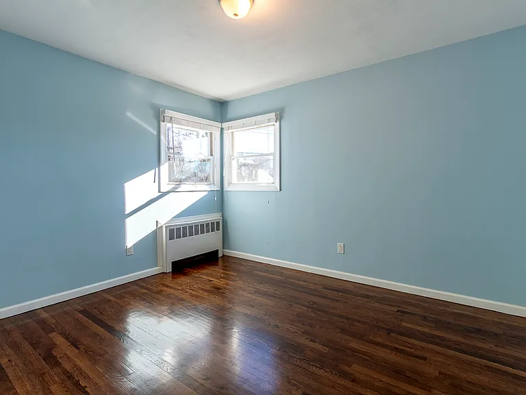 26 Quebec Dr — Photo 12
