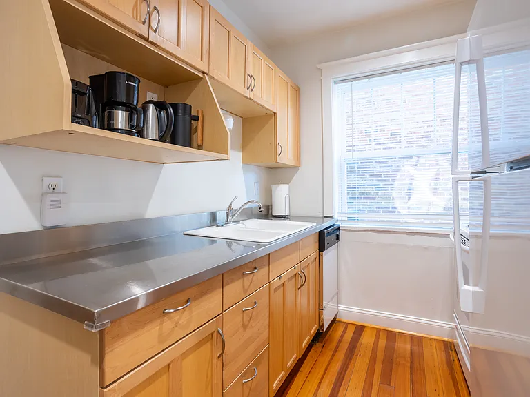 5048 Miami St #1 — Photo 12
