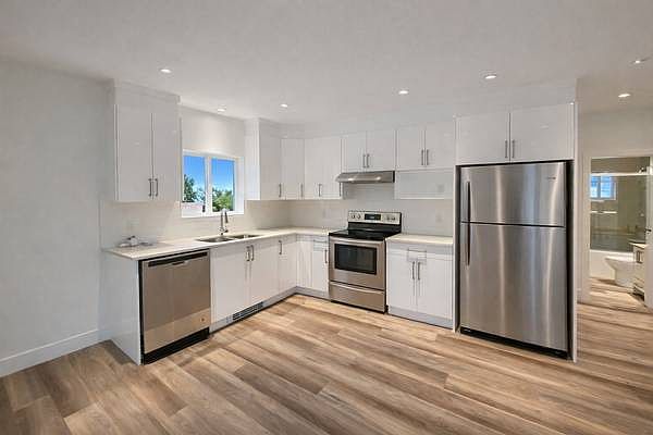 1st image of 5851 Rupert St #1