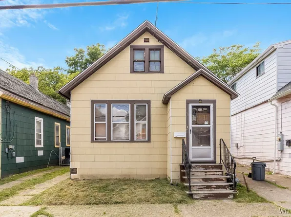 90 Coit St, Buffalo, NY 14206