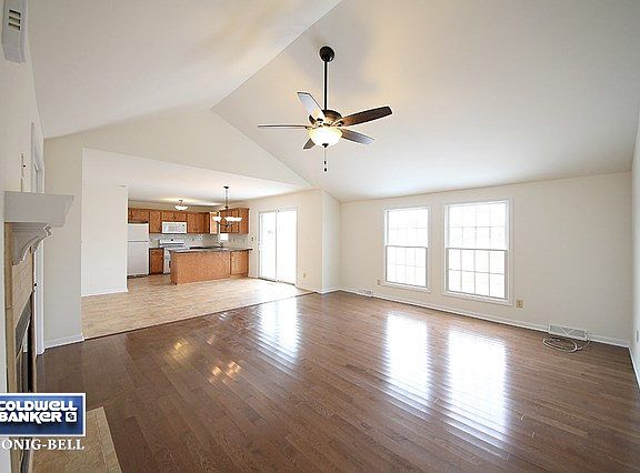 5th image of 808 Covey Ln