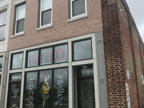 2nd image of 1649 W Broad St #B