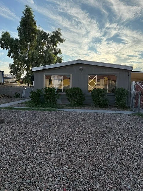 3417 Marion Dr