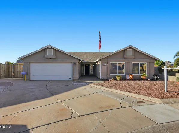 8021 W DENTON Lane, Glendale, AZ 85303