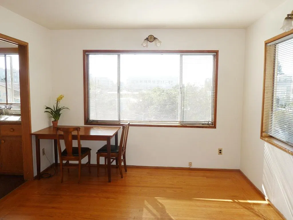 1 bed, 400 sqft, $2,380 — Photo 3