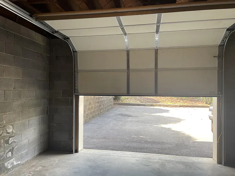 225 Darnell Ln — Photo 17