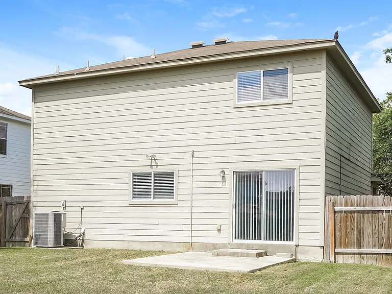 8714 Sunview Park — Photo 15