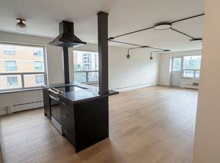 420 Eglinton Ave E #502, Toronto, ON M4P 1L8