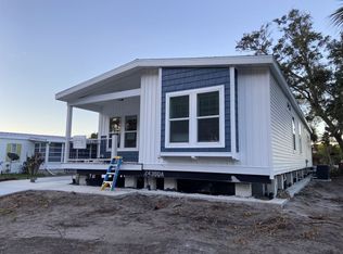 7000 20th St #843, Vero Beach, FL 32966