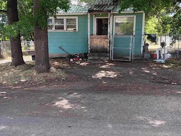 321 Boone St, Craigmont, ID 83523