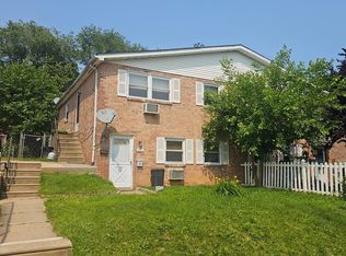 541 Foster St, Philadelphia, PA 19116