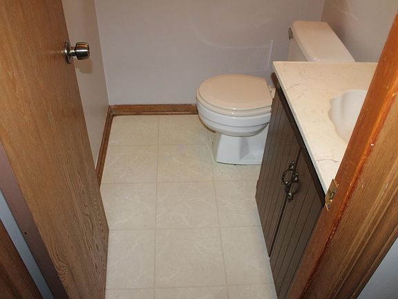 2nd image of 1317 3rd Ave