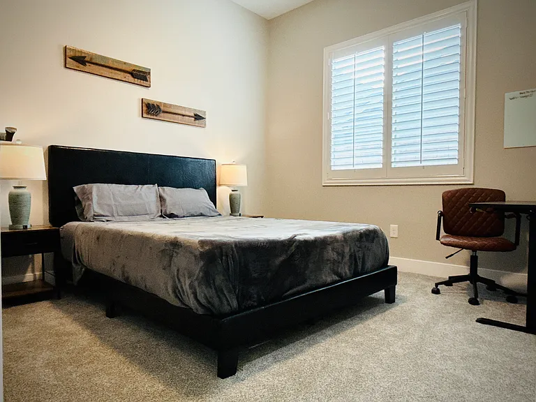 Bedroom 2 (11'x11'):
~New Queen Memory Foam Mattress
~Mirror & Dry Erase Board
~Desk & Chair
~Nightstand & Lamp
~Walk-in Closet
~Gorgeous White Shutters