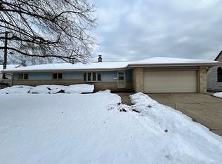 5919 37th AVENUE, Kenosha, WI 53144