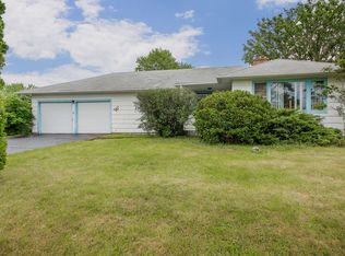 2N075 Mildred Ave, Glen Ellyn, IL 60137